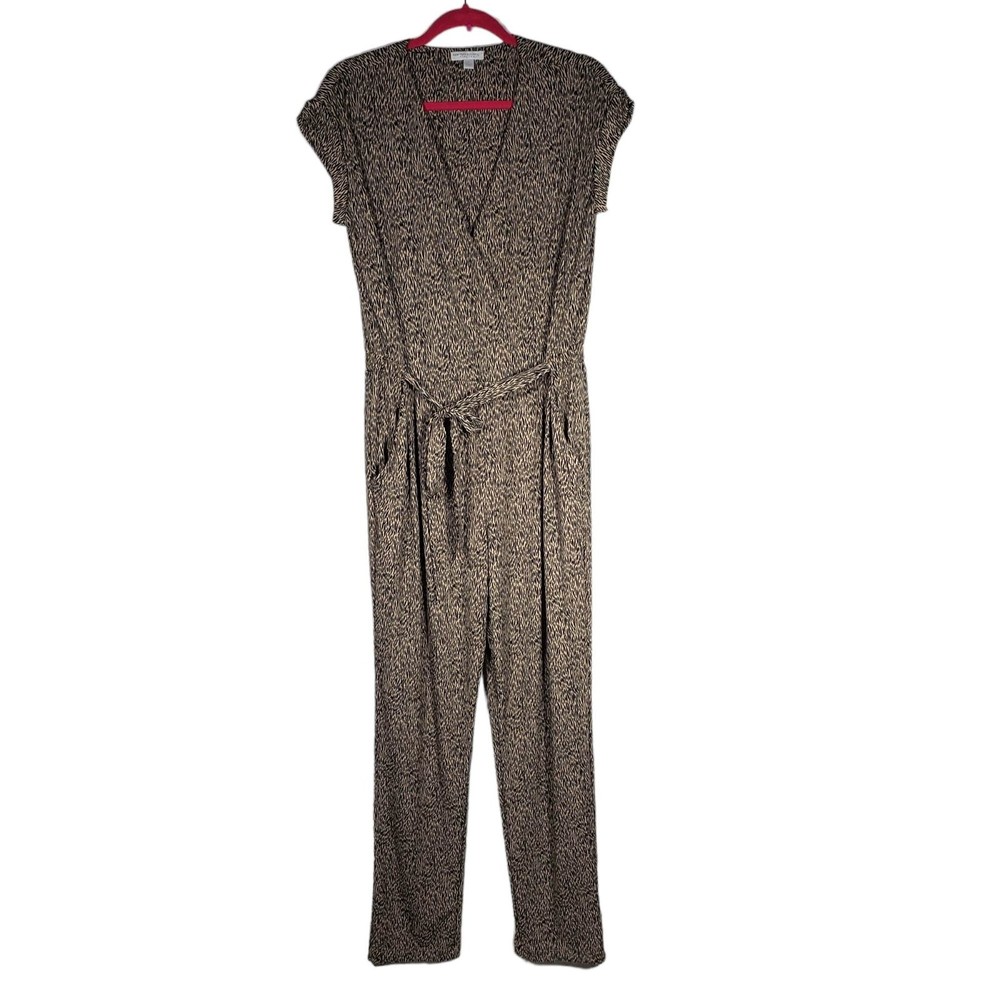 New York & Company Stretch Women's size Medium Open V-Neck Short Sleeve Jumpsuit